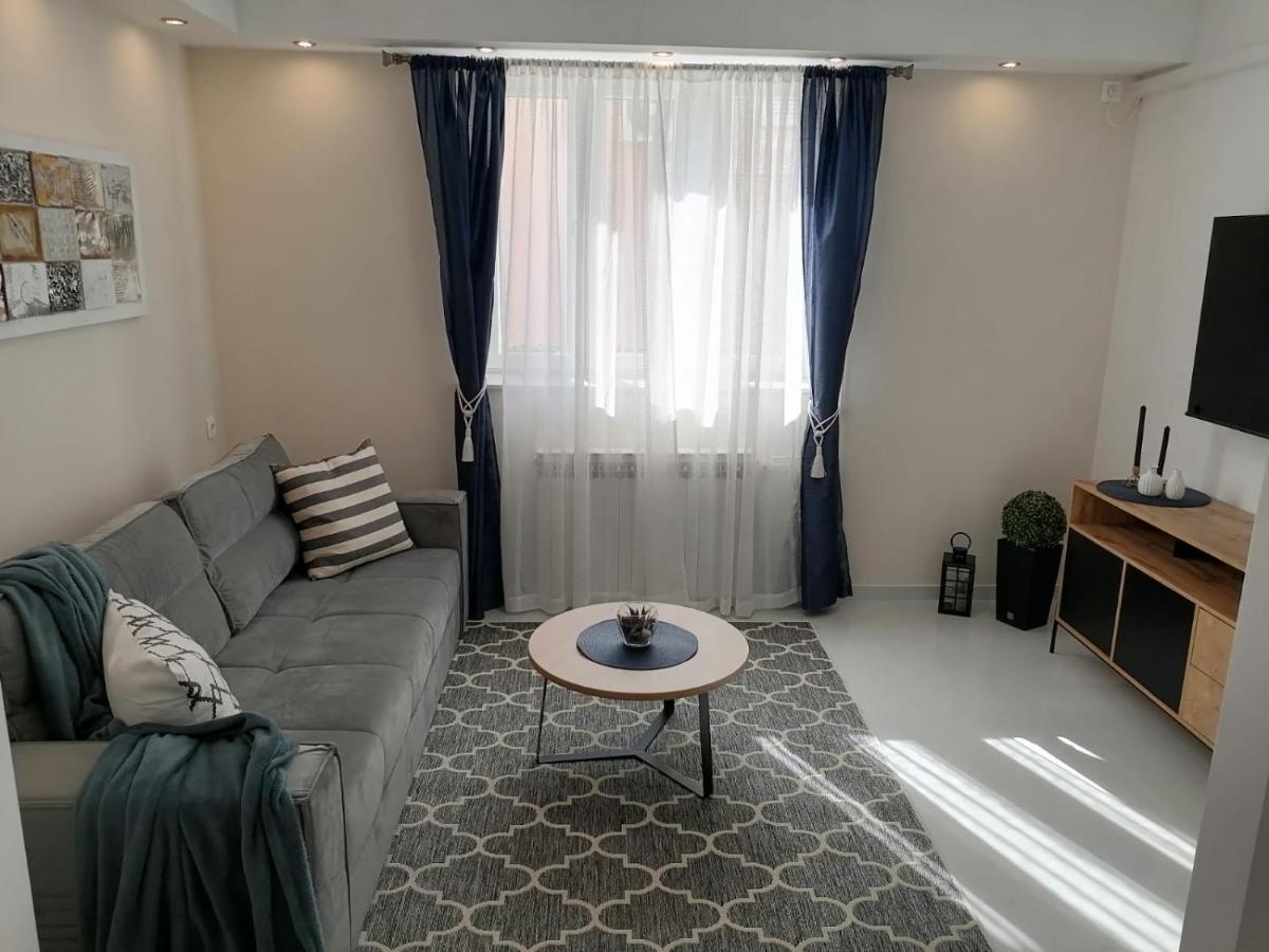 Apartments Niko Novalja Kültér fotó